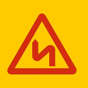 panneau de route sinueuse