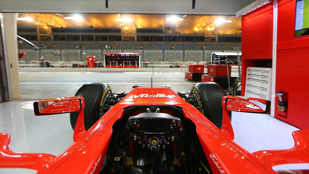 scuderia-ferrari-car-in-garage