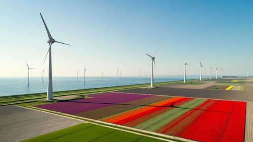 Windturbines op zee en op land