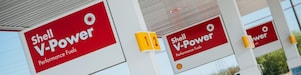 Shell station met Shell V-Power borden