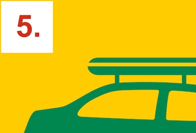 Auto met een dakkoffer