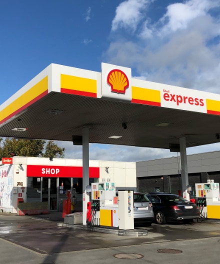 We have very involved colleagues in our team and in this day and age we like to do that little bit extra.